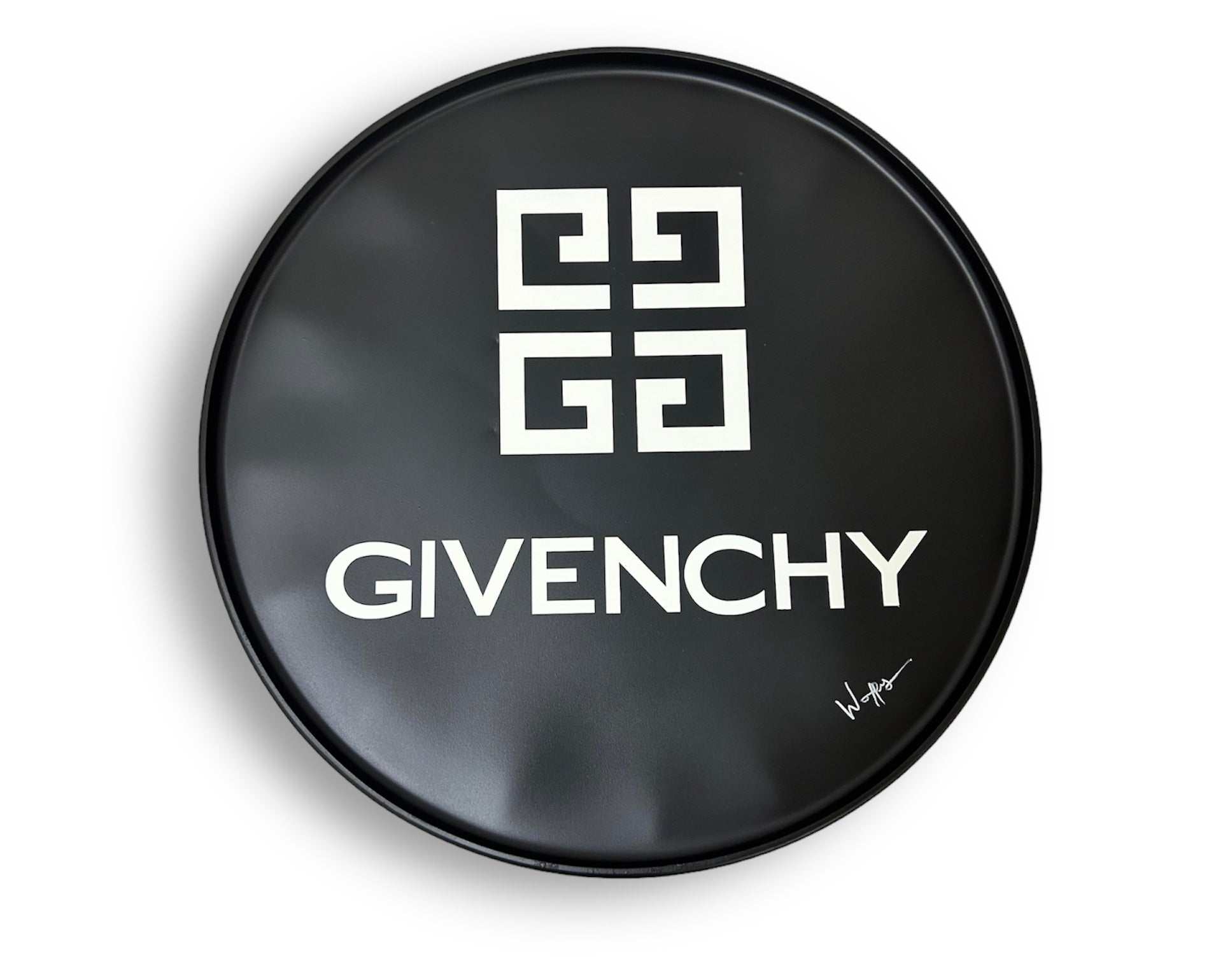 Baril Givenchy de l'artiste wally walid sahraoui popart oeuvre d'art originale et unique au monde Tonneau personnaliser 